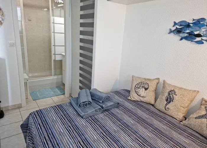 A La Apartment